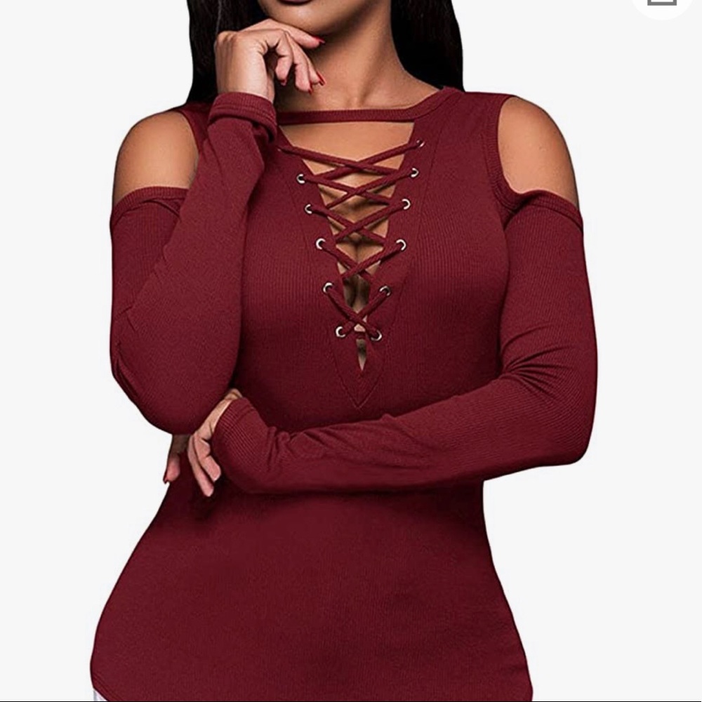 Sexy top. Wine colored. Size small